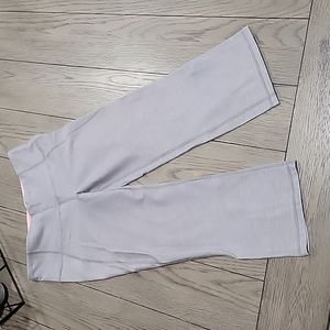 Lululemon Heathered Grey Crop Leggings Size 6